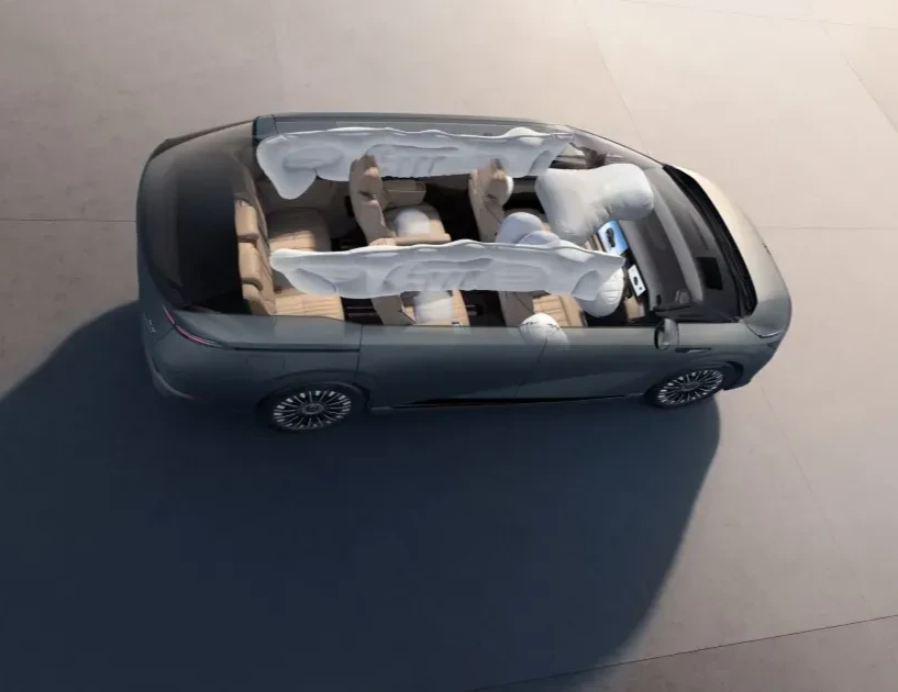 XPENG X9, imaginea 4