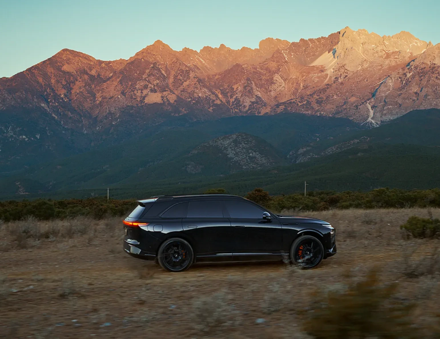 XPENG G9, imaginea 3