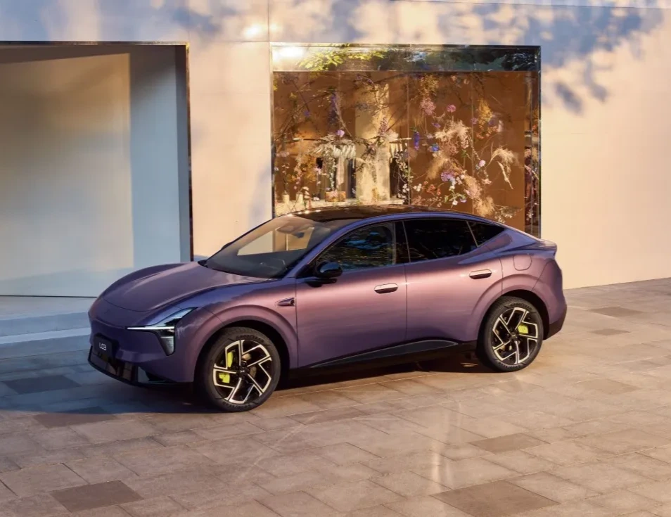 XPENG L03, imaginea 5